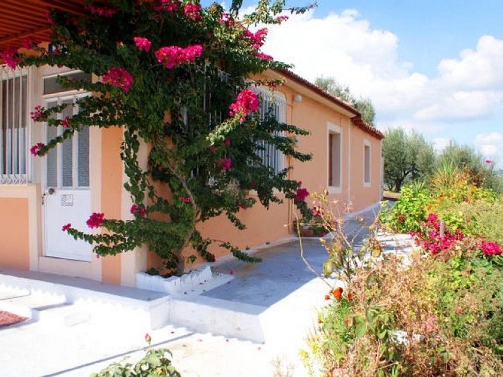 Villa Thea Kato Samikon Exterior photo